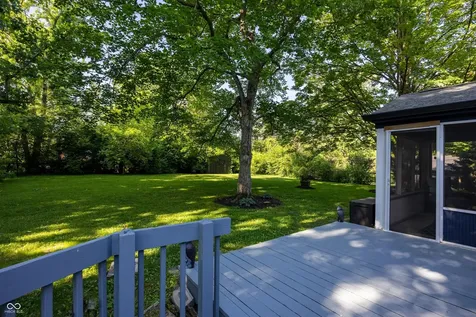 4009 E 57th Indianapolis IN 46220