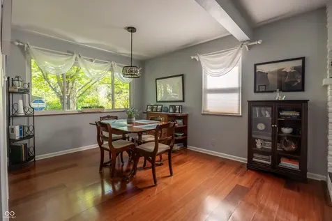 4009 E 57th Indianapolis IN 46220