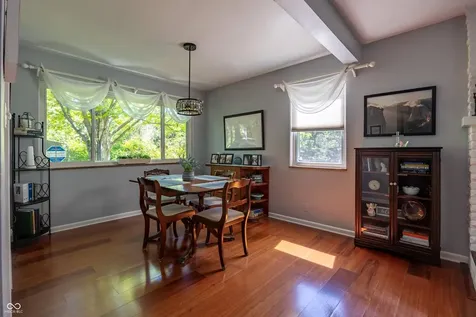 4009 E 57th Indianapolis IN 46220