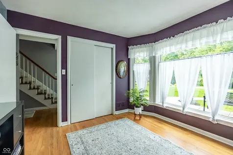 4009 E 57th Indianapolis IN 46220