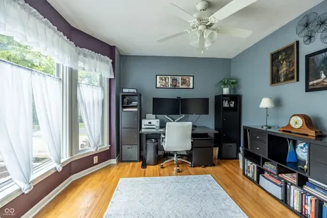 4009 E 57th Indianapolis IN 46220
