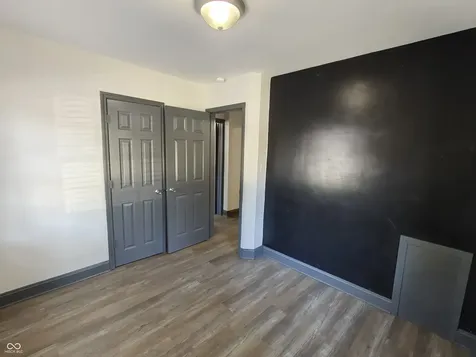 1942 N Emerson Indianapolis IN 46218