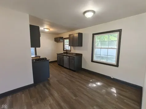 1942 N Emerson Indianapolis IN 46218