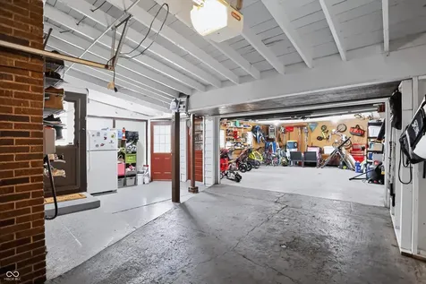 5255 Carrollton Avenue Indianapolis IN 46220