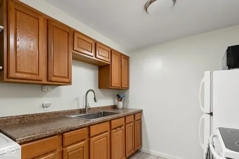 10805 Central Avenue Carmel IN 46280