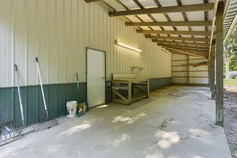 4562 W Division Road Morgantown IN 46160