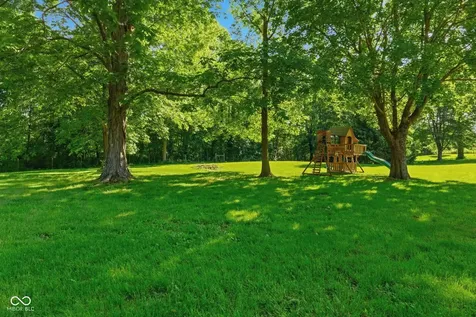 4562 W Division Road Morgantown IN 46160