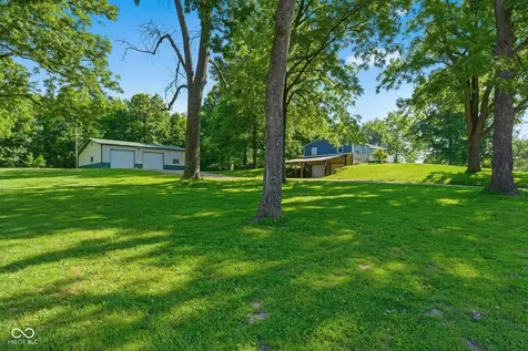 4562 W Division Road Morgantown IN 46160