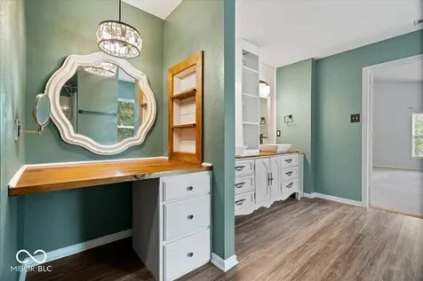 10375 Delphi Court Fishers IN 46038