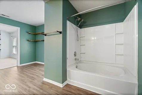 10375 Delphi Court Fishers IN 46038