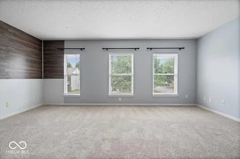 10375 Delphi Court Fishers IN 46038
