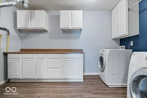 10375 Delphi Court Fishers IN 46038