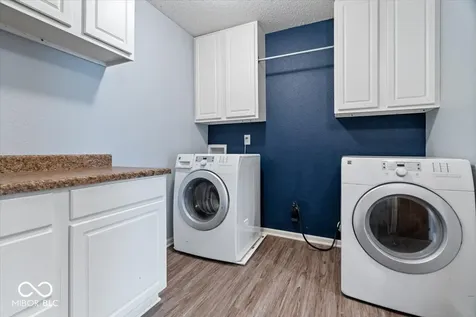 10375 Delphi Court Fishers IN 46038