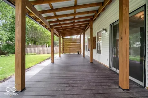 10375 Delphi Court Fishers IN 46038