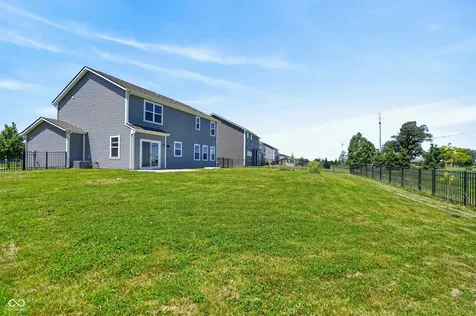 10870 Sablecliff Way Brownsburg IN 46112