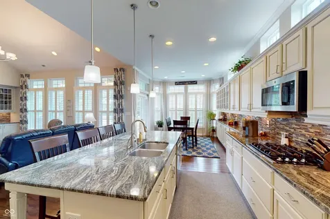 6030 Royal Gate Place Indianapolis IN 46237