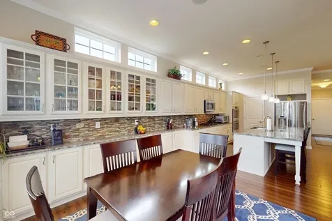 6030 Royal Gate Place Indianapolis IN 46237