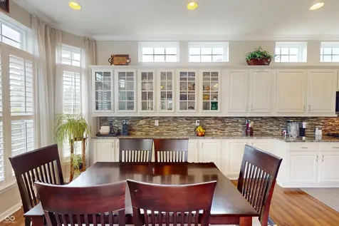6030 Royal Gate Place Indianapolis IN 46237