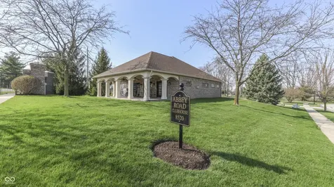 6030 Royal Gate Place Indianapolis IN 46237