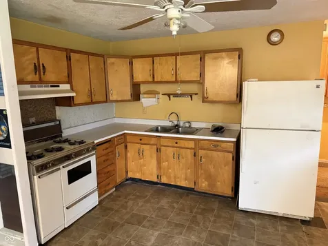 3722 Celtic Drive Indianapolis IN 46235