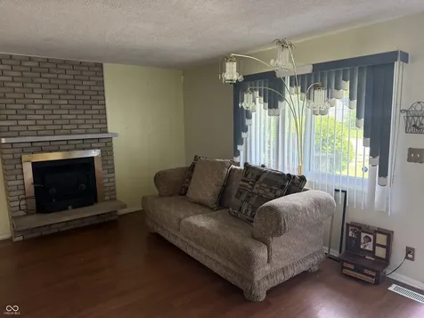 3722 Celtic Drive Indianapolis IN 46235