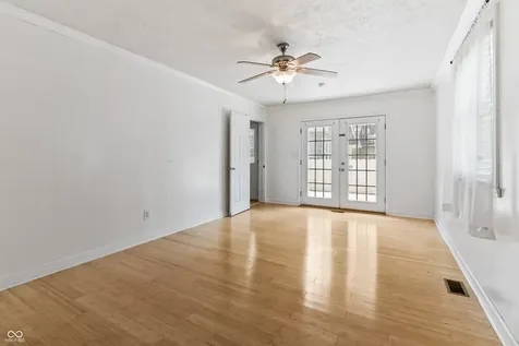 4922 Ralston Avenue Indianapolis IN 46205