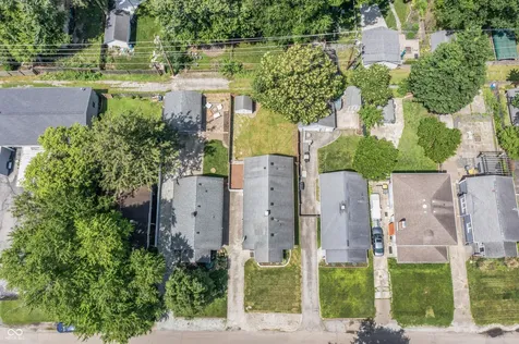 4922 Ralston Avenue Indianapolis IN 46205