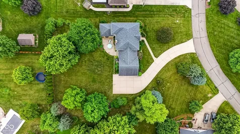 6132 S Fox Court Pendleton IN 46064