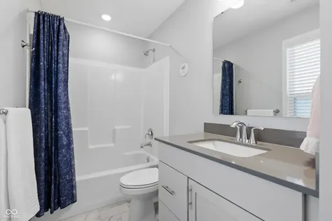 4225 Blackford Road Bargersville IN 46106
