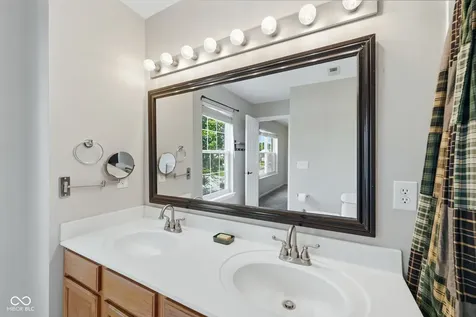 6640 Berrywood Drive Avon IN 46123