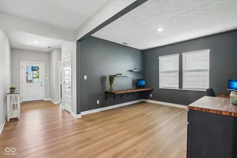 11802 Winnower Loop Noblesville IN 46060