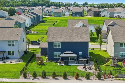 11802 Winnower Loop Noblesville IN 46060