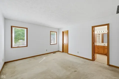 8902 Sunbow Drive Indianapolis IN 46231