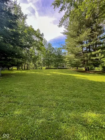 5268 W 450 S Crawfordsville IN 47933
