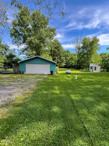 5268 W 450 S Crawfordsville IN 47933