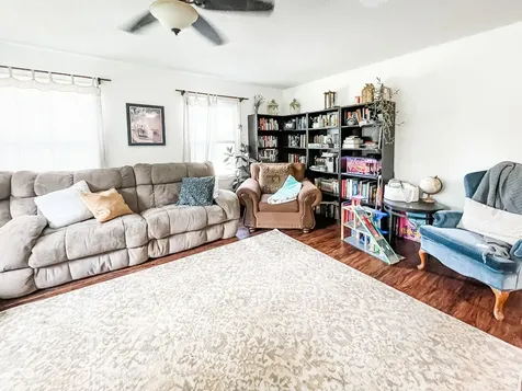 5268 W 450 S Crawfordsville IN 47933