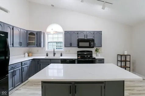 7476 Chipwood Drive Noblesville IN 46062