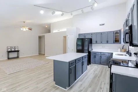7476 Chipwood Drive Noblesville IN 46062