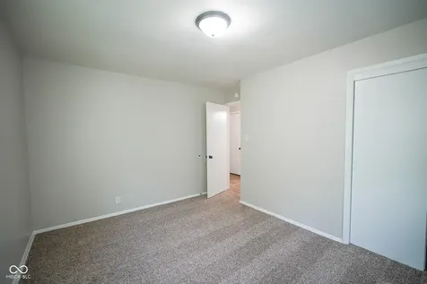 6309 Ratliff Road Indianapolis IN 46113