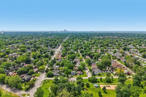 520 Ellenberger Parkway West Drive Indianapolis IN 46219