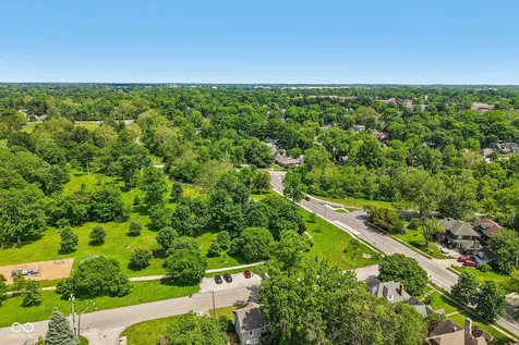 520 Ellenberger Parkway West Drive Indianapolis IN 46219