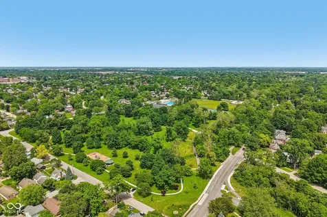 520 Ellenberger Parkway West Drive Indianapolis IN 46219
