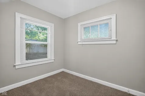 5123 Julian Avenue Indianapolis IN 46219