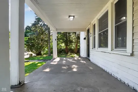 5123 Julian Avenue Indianapolis IN 46219