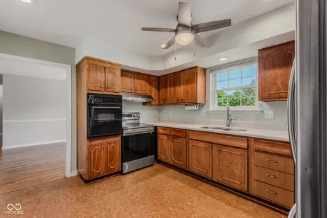 1010 Driftwood Avenue Columbus IN 47203