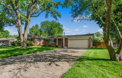 1010 Driftwood Avenue Columbus IN 47203