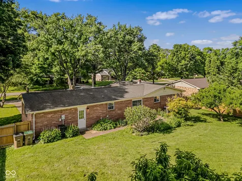 1010 Driftwood Avenue Columbus IN 47203