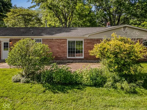 1010 Driftwood Avenue Columbus IN 47203
