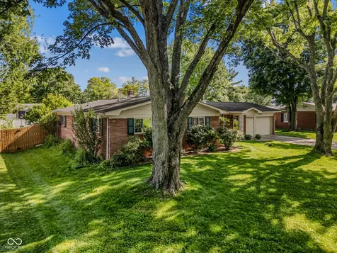 1010 Driftwood Avenue Columbus IN 47203