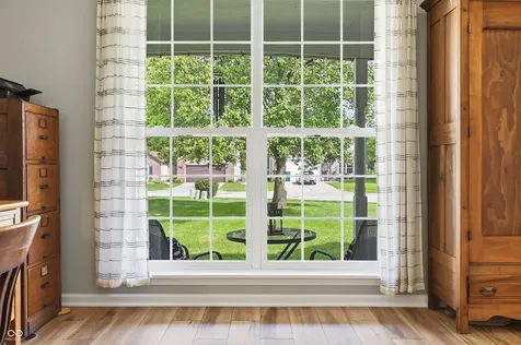 6768 Lexington Circle Zionsville IN 46077